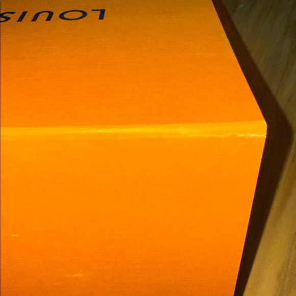 Authentic Louis Vuitton Box - Picture 11 of 11